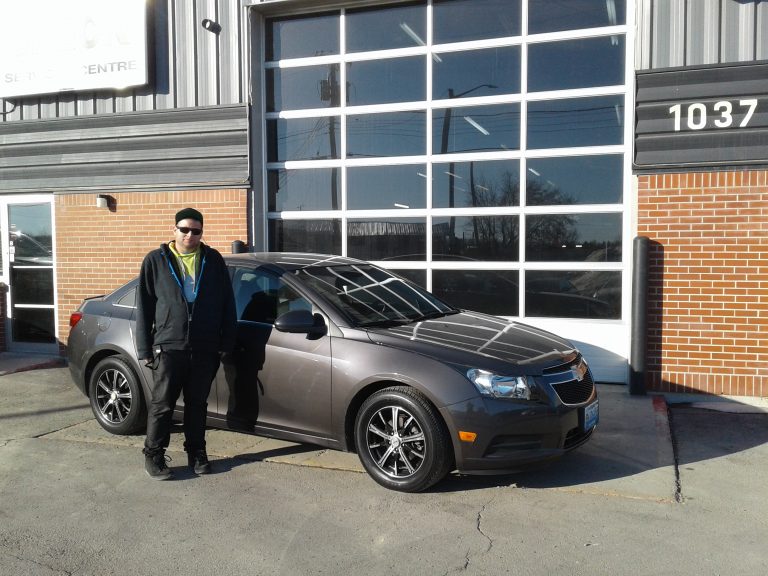 2011 Chevrolet Cruze LT sedan