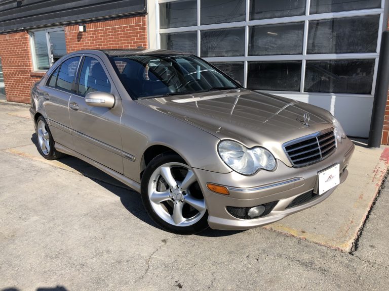 2005 Mercedes Benz C230 Sedan