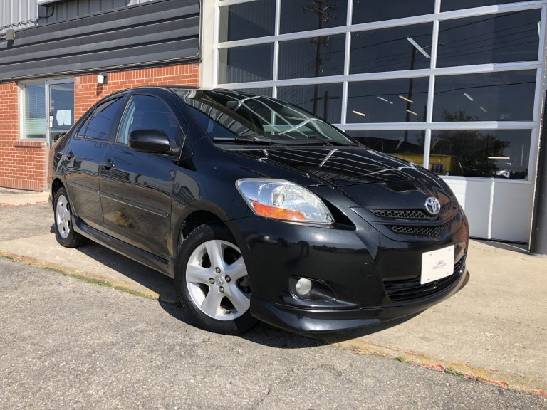 2007 Toyota Yaris S sedan