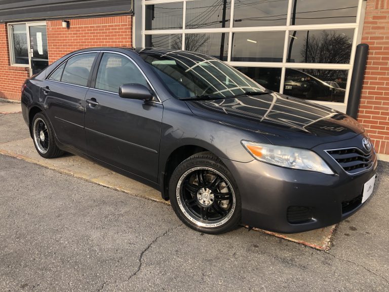 2010 Toyota Camry LE