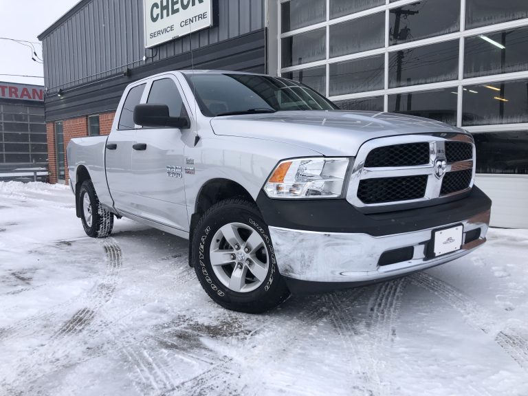 2015 Dodge ram Quad Cab 4×4 Hemi